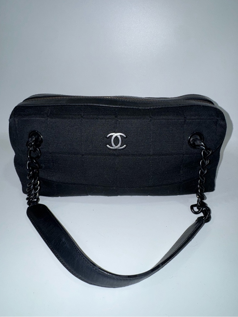 CHANEL Black Quilted Shoulder Bag with Chain Detail Authentic w Dust Bag